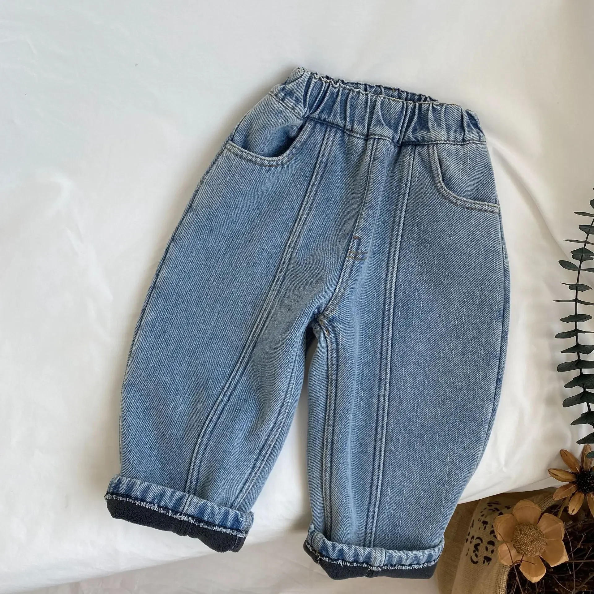 

Autumn and Winter New Children's Retro Plush Thickened Waist Wrapped Jeans Men's and Women's Treasure One Piece Plush Pants