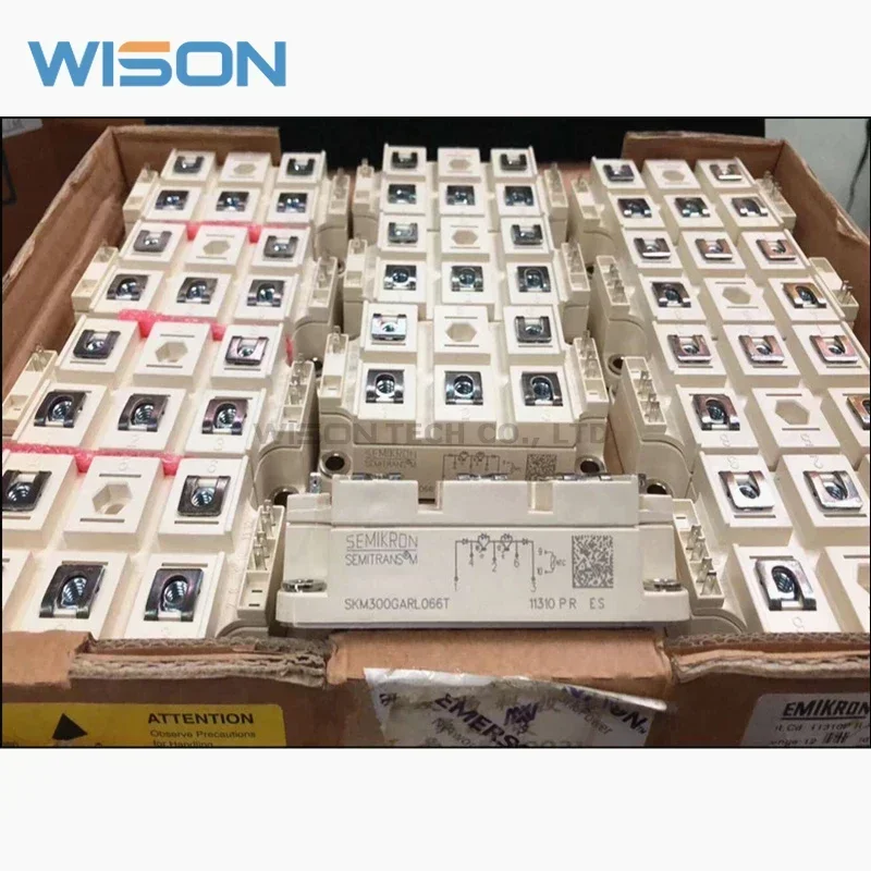 SKM300GARL066T SKM300MLI066TAT БЕСПЛАТНАЯ ДОСТАВКА НОВОГО И ОРИГИНАЛЬНОГО МОДУЛЯ
