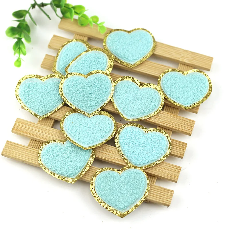 5cm colorato amore cuore asciugamano adesivi in tessuto ricamato doppio strato oro Glitter ricamo ciniglia ferro sulla borsa Badge patch