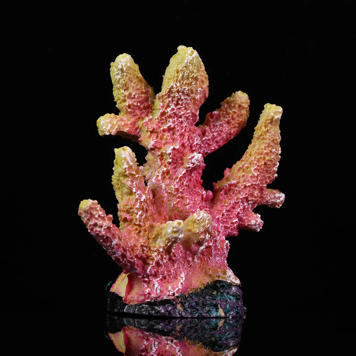 

Creative Artificial Aquarium Coral Resin Landscape Fish Tank Decoration Realistic Natural Coral Reef Ornament for Fresh Salt