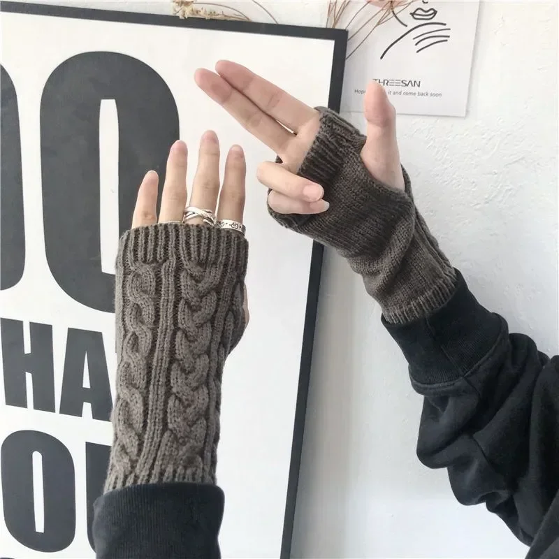 1 paar Winter Halbe Finger Handschuhe Frauen Mädchen Warme Gestrickte Handschuhe Einfarbig Stricken Kurzen Handschuh Punk Gothic Fingerlose Fäustlinge