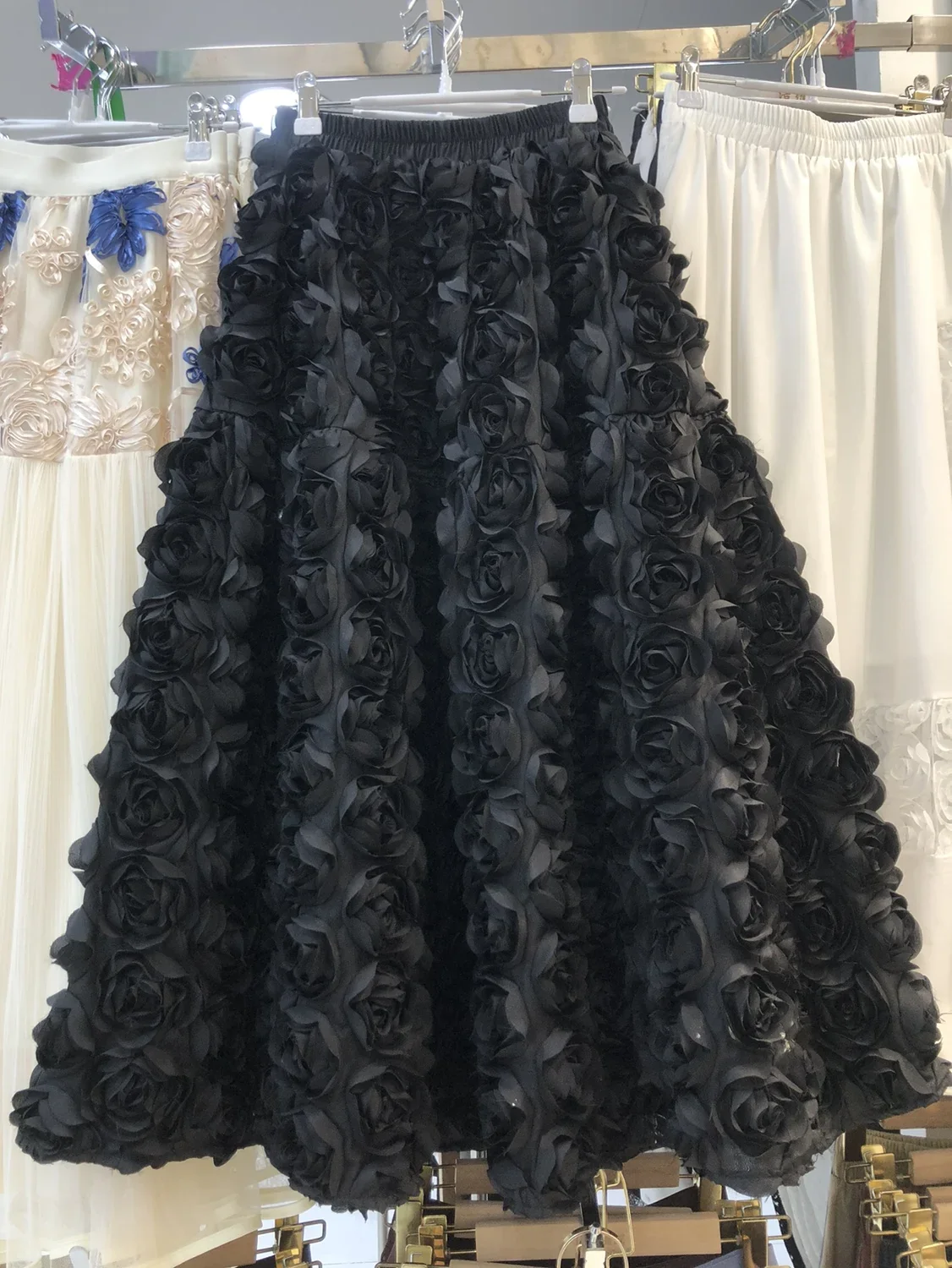 Elegante schwere drei dimensionale Rosenblüten flauschigen Rock 2024 neue Mode Französisch hohe Taille große Schaukel a-Linie lange Röcke