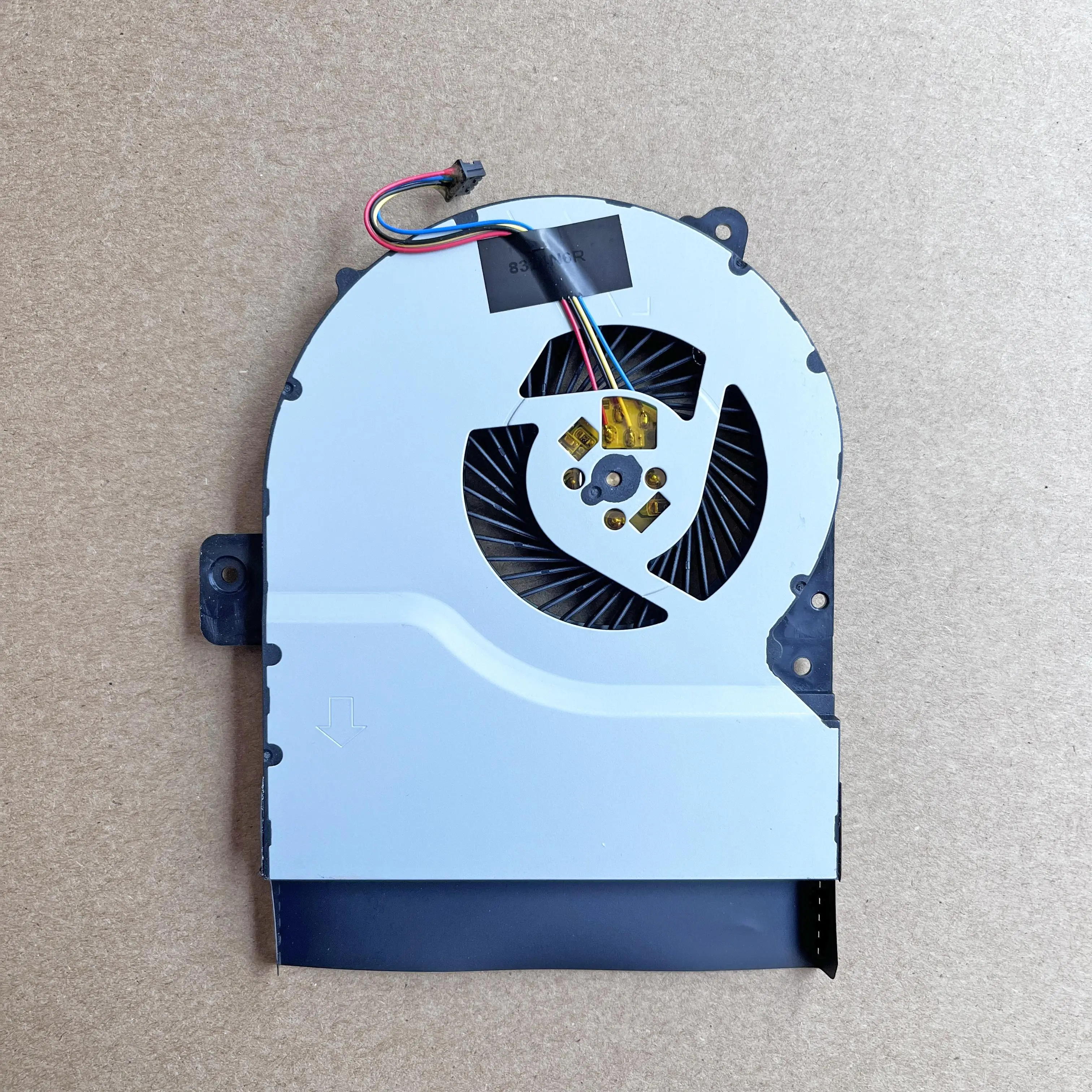 Per Asus X751A X751L X751LD X751M X751MA X751S CPU Ventola Di Raffreddamento Nuovo Originale Del Computer Portatile di Raffreddamento Del Radiatore Dissipatore di Calore 13N0-U1P0101