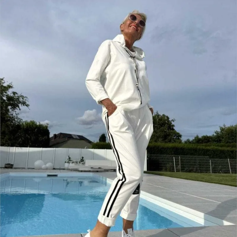 

Trousers Suit Autumn Winter Women's Daily Versatile Fashion Sports Pant Sets Hooded Long Sleeve Tops Trousers 2 Pieces Set For