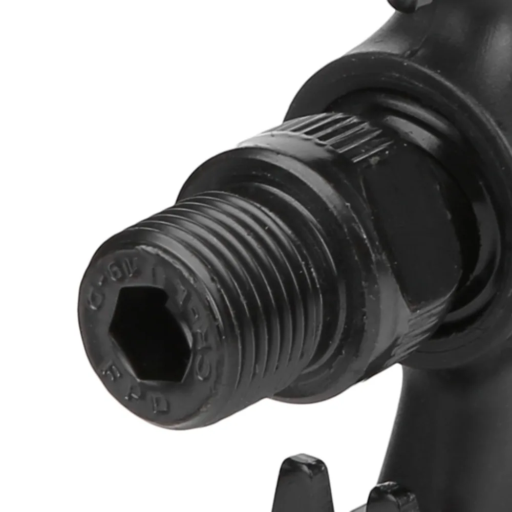 

1 Pair Aluminum Alloy Bike Pedals High Performance Anti-Slip Road Bike Pedal Black with Reflective Stripe Bike Pedal Replacement