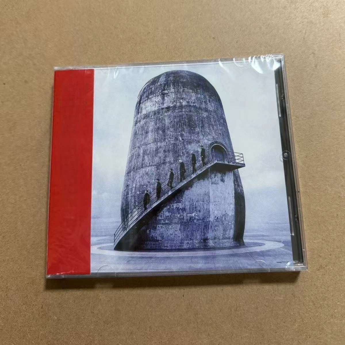 Disco de Audio Industrial Metal, Cubierta con Silueta de Edificio de Hormigón, Disco Coleccionable de Heavy Rock Alemán, Ideal para Exhibición y Colección