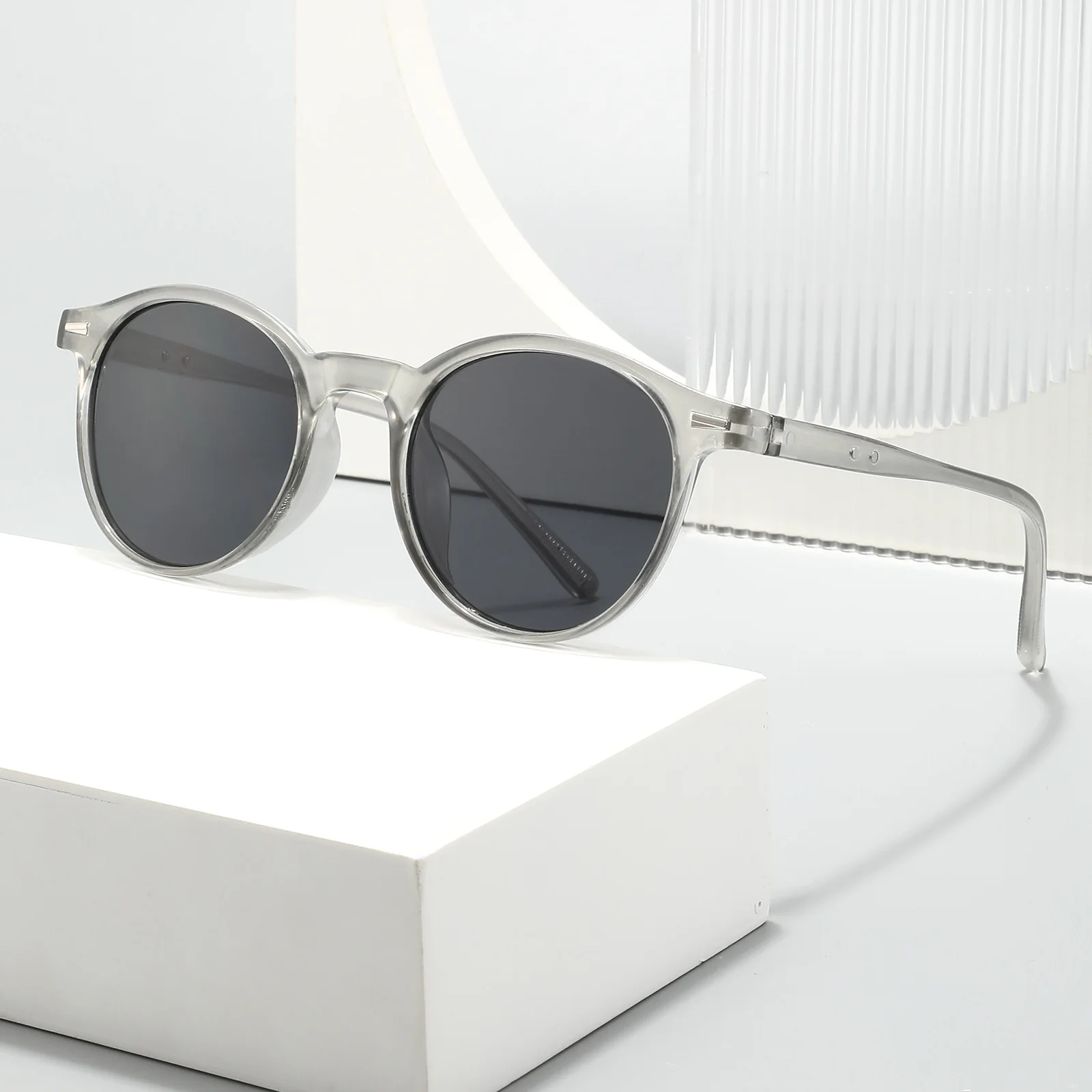 New Arrival Round Sunglasses Women Men Brand Circular Sun Glasses Female Oval Eyewear Sunglasses for Male Female Eyeglasses
