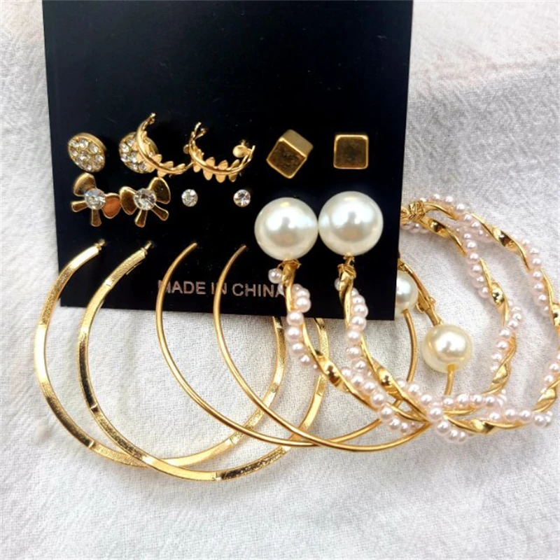 Wholesale 12 Sets /Lot Boho Earrings Set for Women Korean Geometric Stud Earrings Gold Small Metal Pearl Earring Fashion Jewelry