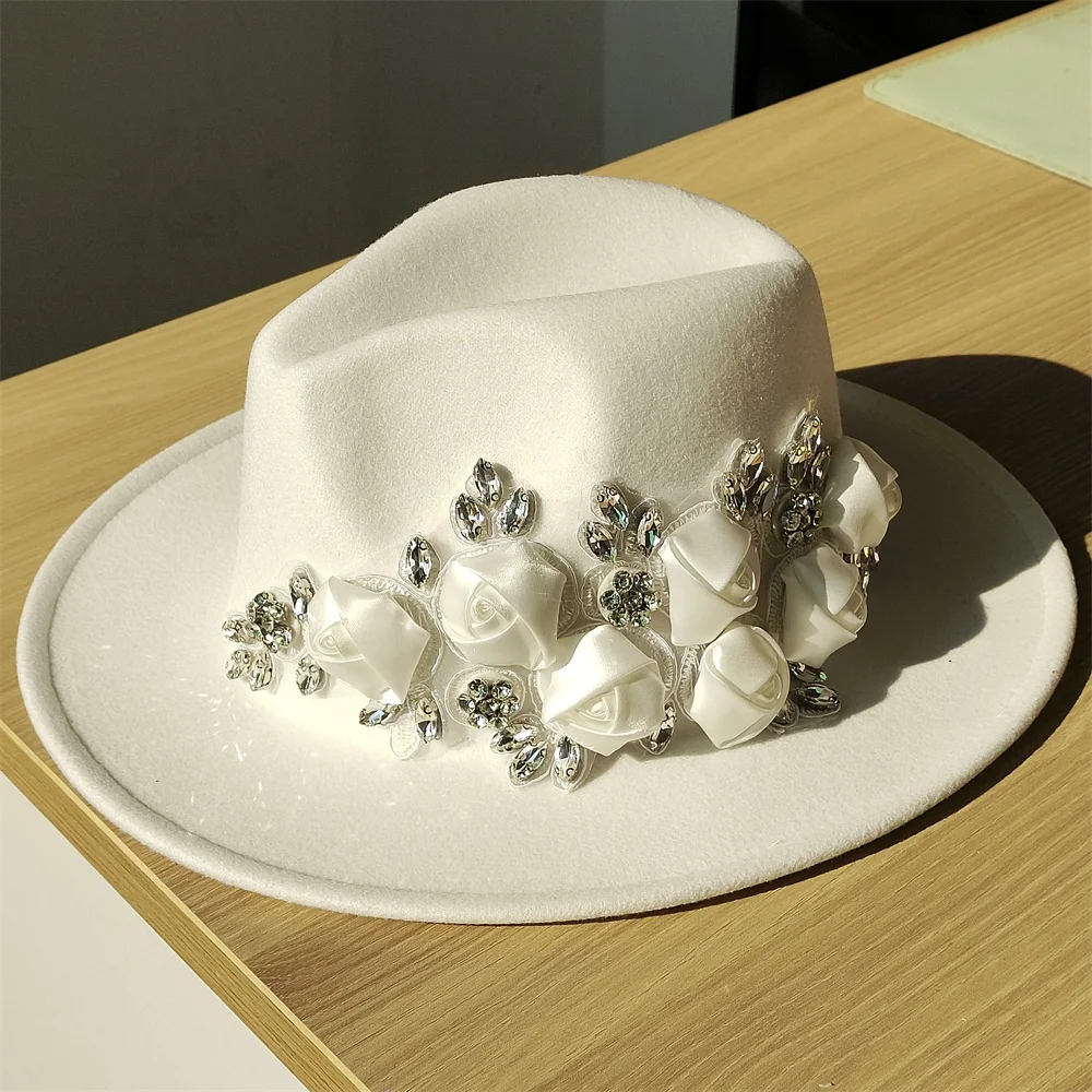 2024 Embroidered Flower White Fedora Hat Women's Jazz Top Hat Spring and Autumn Panama Church Fashion Elegant Wedding Hat