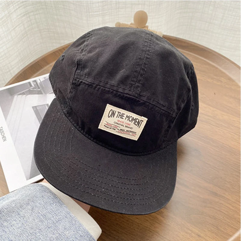 

2025 Trend New ON THE MOMENT Flat brimmed Hat Personalized Street Hip Hop Hat Outdoor Cycling Skateboard Hat Unisex Baseball Hat