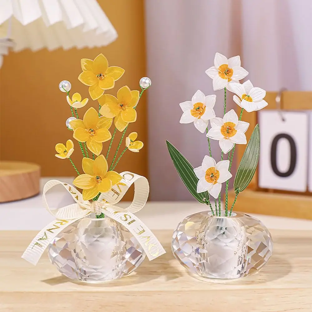 Creative Mini Crystal Glass Flowers Flower Shaped Realistic Auto Interior Decoration Crystal Base Handmade