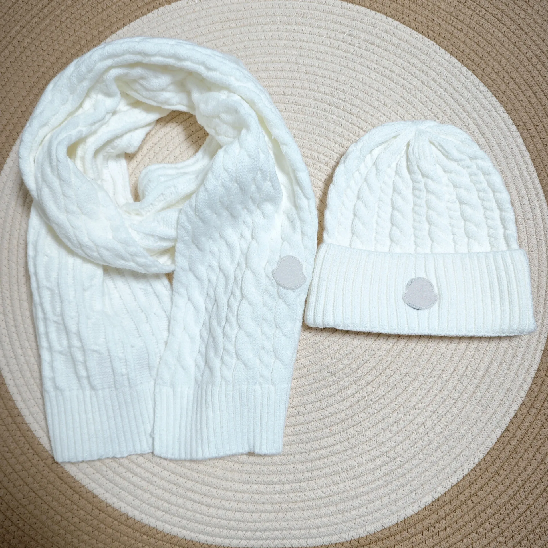 سميكة الدافئة محبوك قبعة صوفية وشاح قطعتين مجموعة عصرية الخريف الشتاء للجنسين الكبار مخطط OL نمط الغزل المواد #1