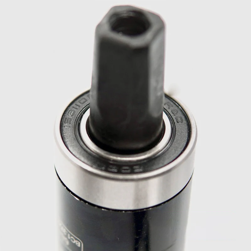 YUNRUI Bicycle 68mm Bottom Brackets 110/113/116/118/120/122/124/126mm Square Hole BB68 Carbon Steel Shaft Mountain Bike view 3