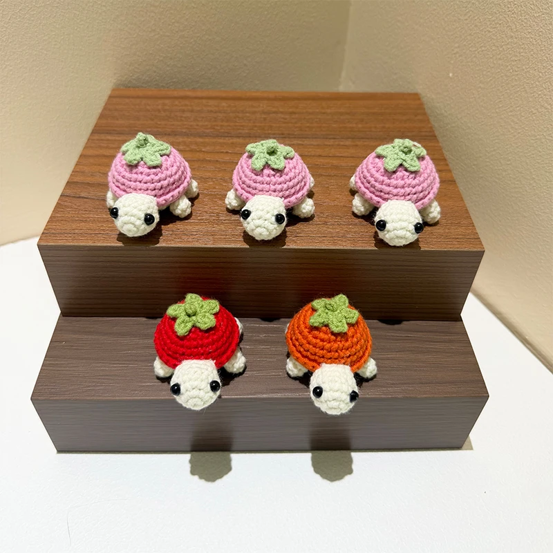 Handmade Crochet Strawberry Turtle Pendant Yarn Weaving Cute Tortoise Doll Keychain Creative Gift Set Bag Decorative Keyrings