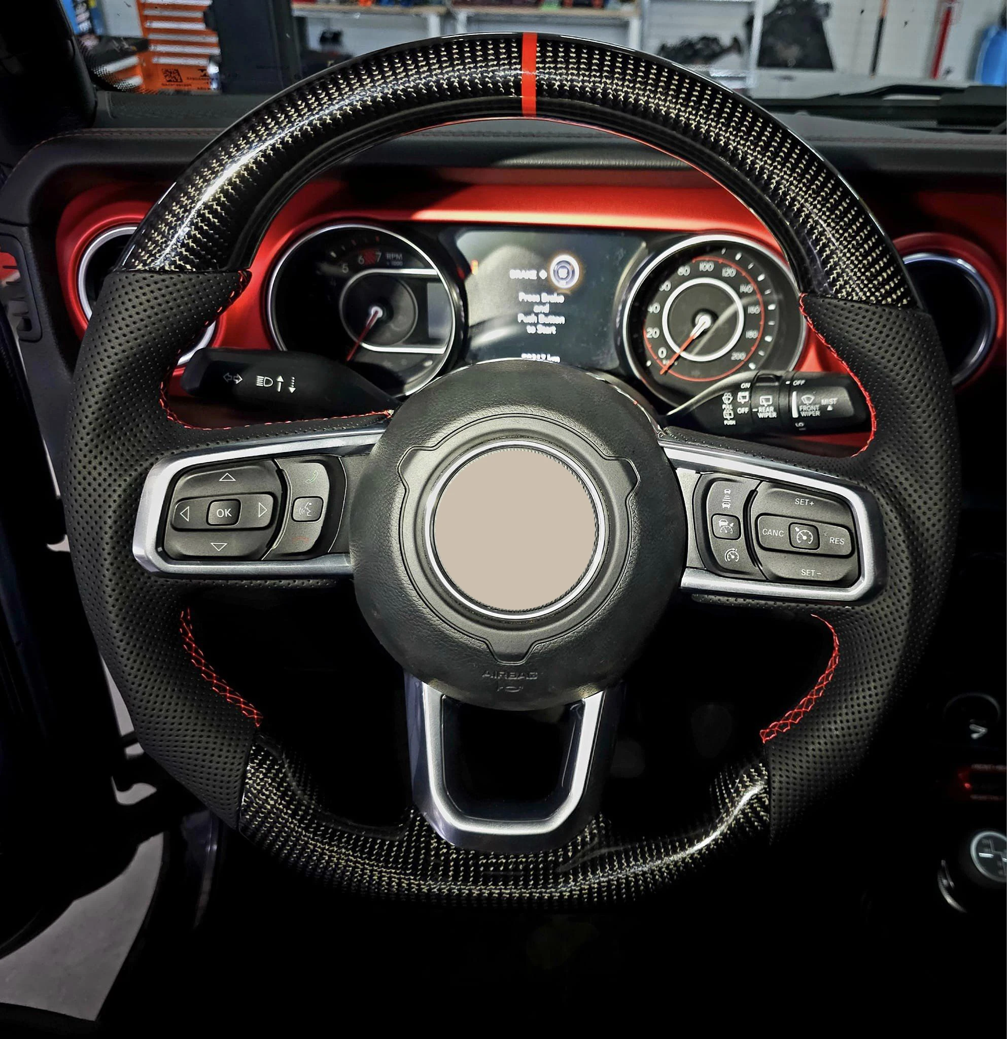 

Maiker Carbon Fiber Steering Wheel For Jeep Wrangler JL/Gladiator JT Nappa Perforated Leather Flat-bottom Steering Wheel Cover