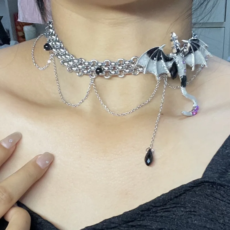 DIY accessories  Heavy Industry Black and Red Flying Dragon Yabi Style Leather Splicing Necklace Spice Girl Subculture Sweet Coo