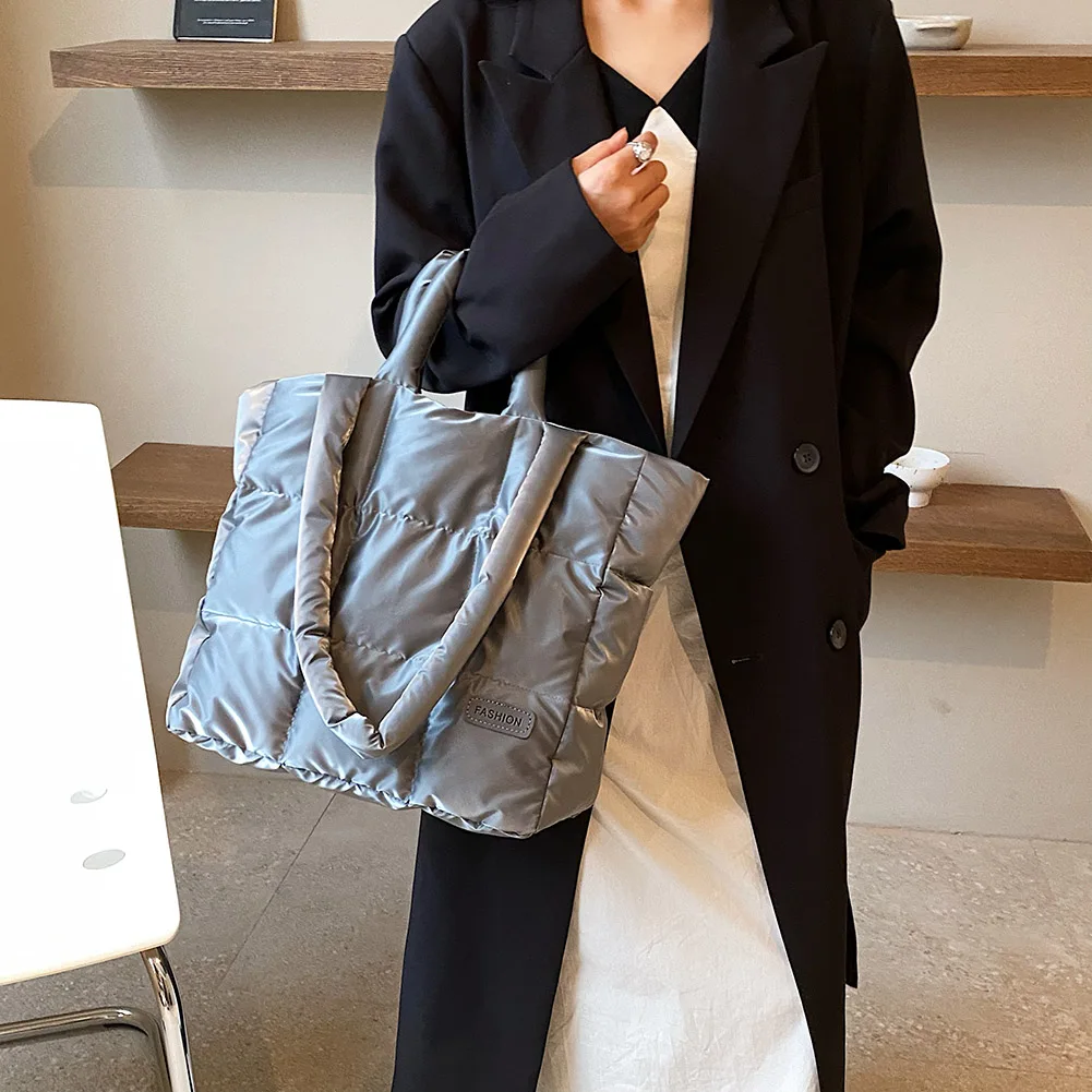 

Женская сумка-тоут с пуховой подкладкой, однотонная стеганая сумка в клетку, большая вместительная повседневная осенне-зимняя женская сумка