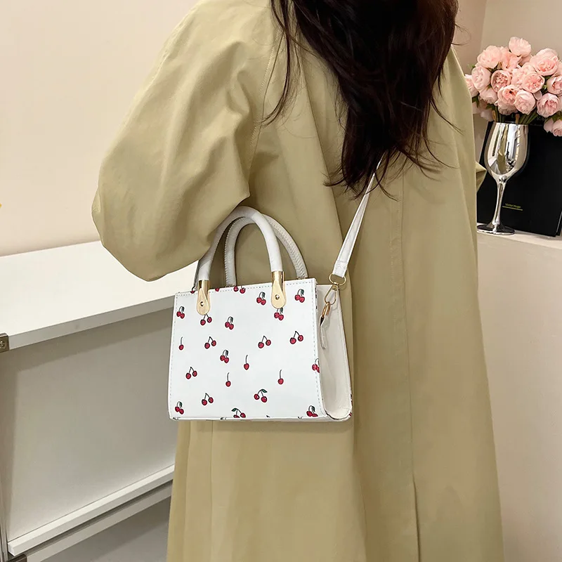 

2025 New Fresh Cherry Small Square Bag | Women's Stylish Niche | Sweet Handbag & Crossbody Bag