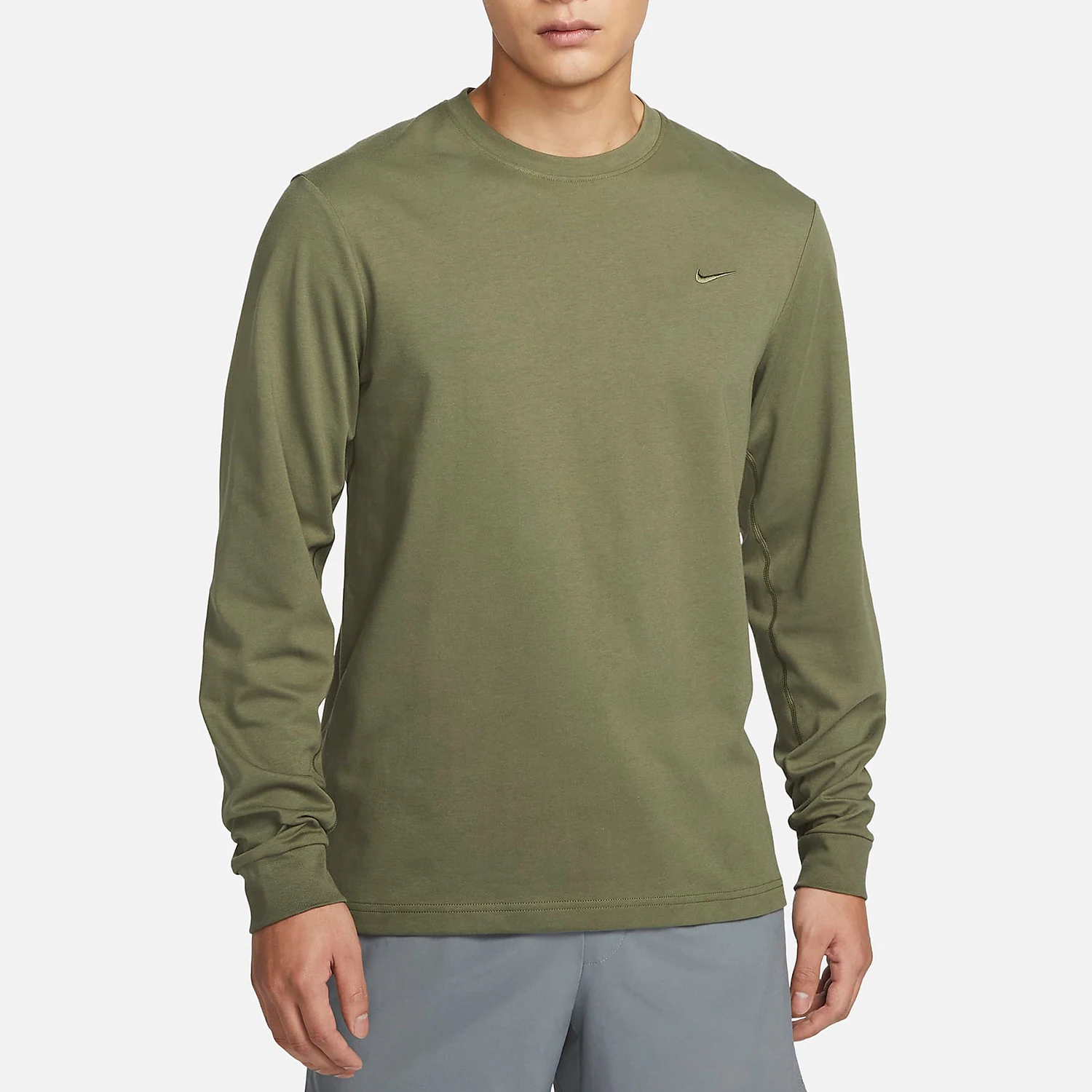 

Мужская спортивная трикотажная дышащая футболка с длинными рукавами Nike Primary FB8586-222