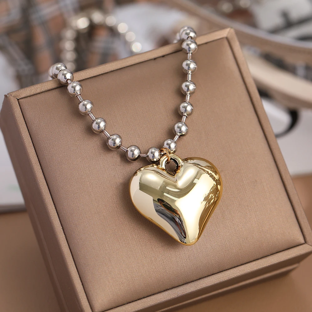 2023 Hip Hop INS Party Big Love Heart Pendant Necklaces for Women Aesthetic Beads Chains Short Choker Girls Party Jewelry