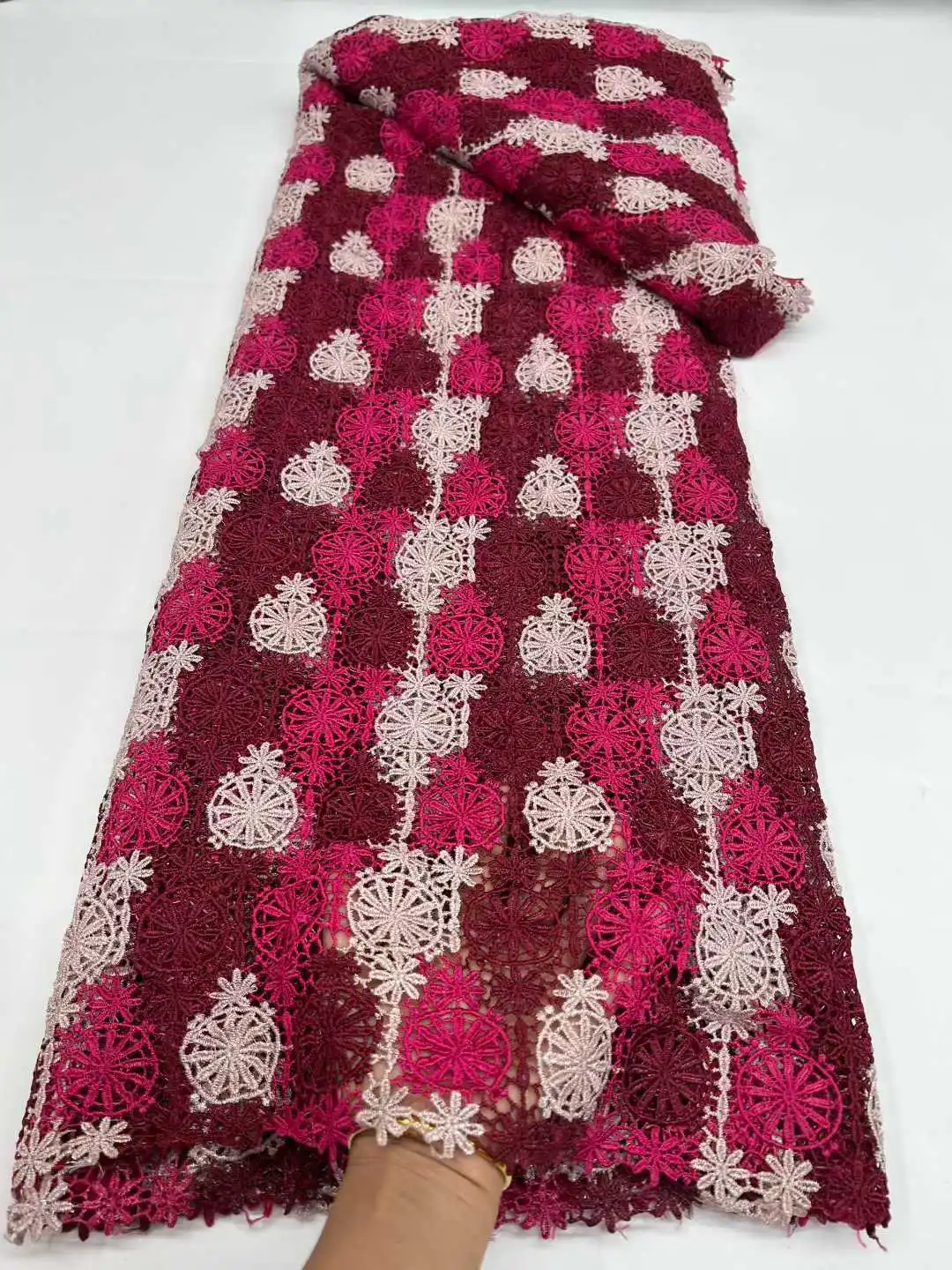 Kain Guipure Afrika Baru 2025, Kain Chantilly Asoebi Prancis, Kain Renda Larut Air Berkualitas Tinggi untuk Gaun Pesta SZ1518