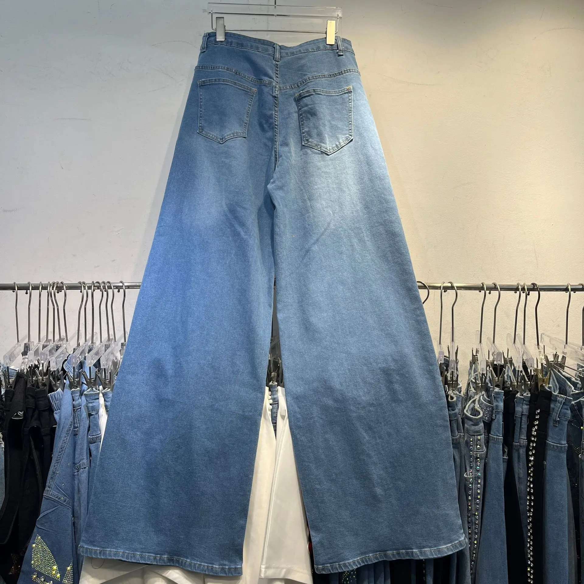 Damskie szerokie spodnie jeansowe w stylu europejskim z kryształkami, blokami kolorów i prostymi nogawkami, wytrzymałe długie spodnie, pantalon damski.