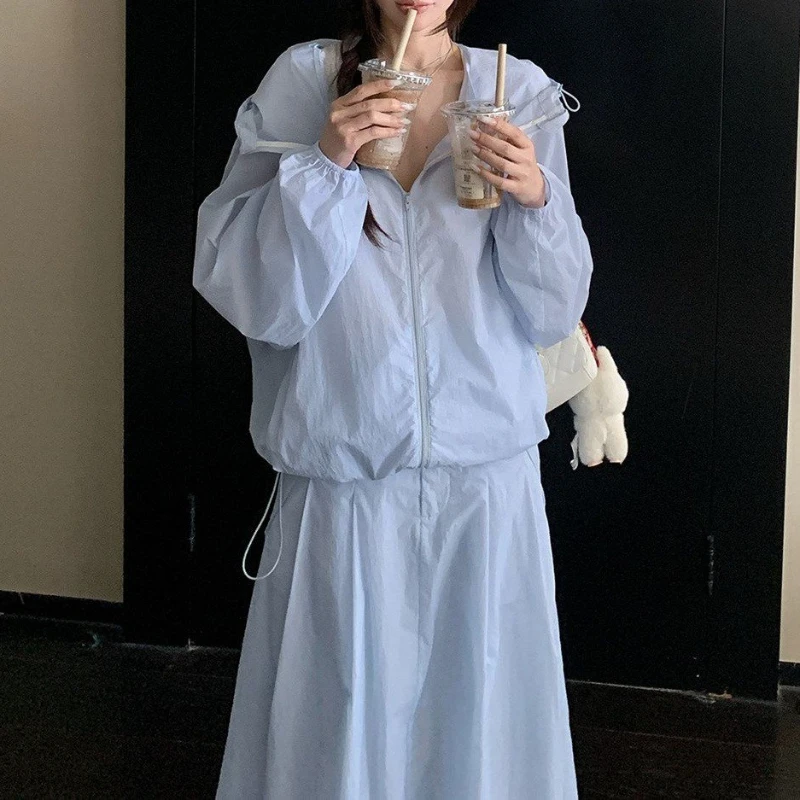 2026 Spring Fashion Versatile New Collection Niche Design Sense Sports Hooded Sunscreen Clothes, Casual Half Skirt Set for Women