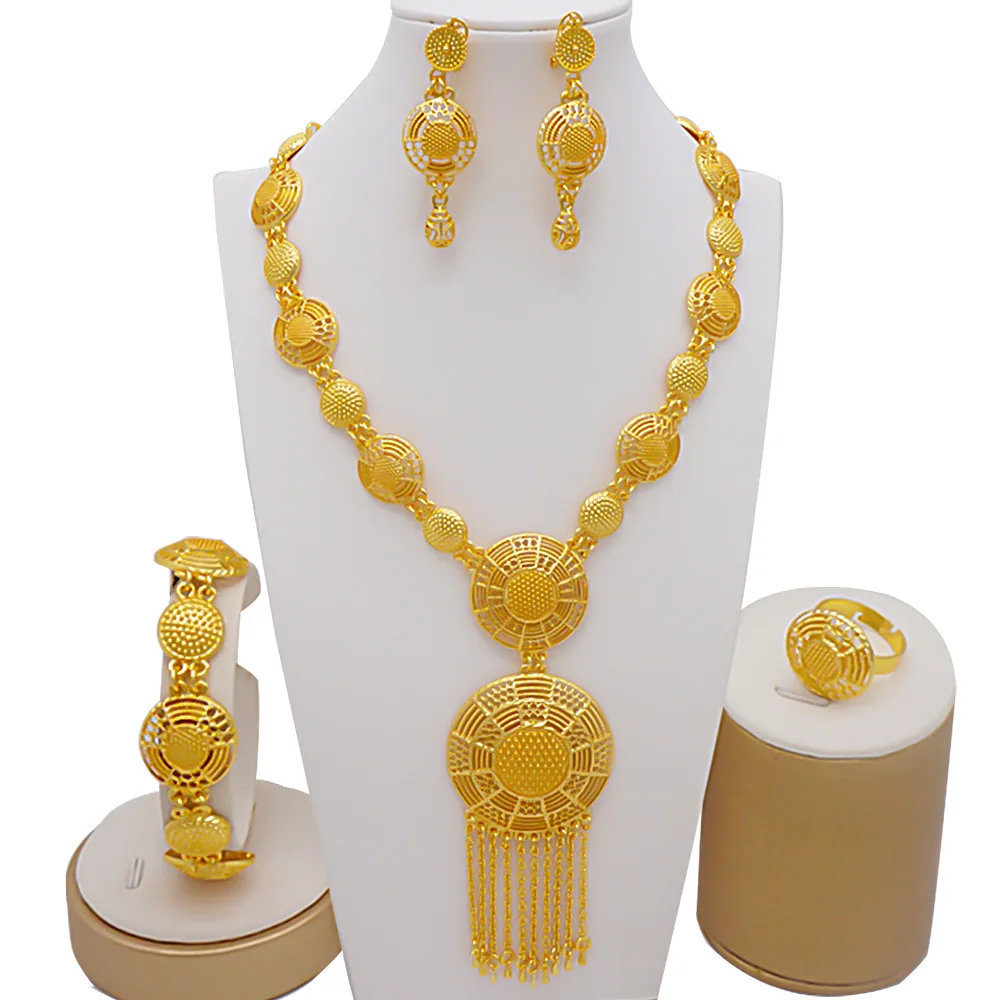 

24K Gold 4-Piece Set | Phoenix with pearl, magnificent necklace pendant, spreading-winged earrings, noble grandeur