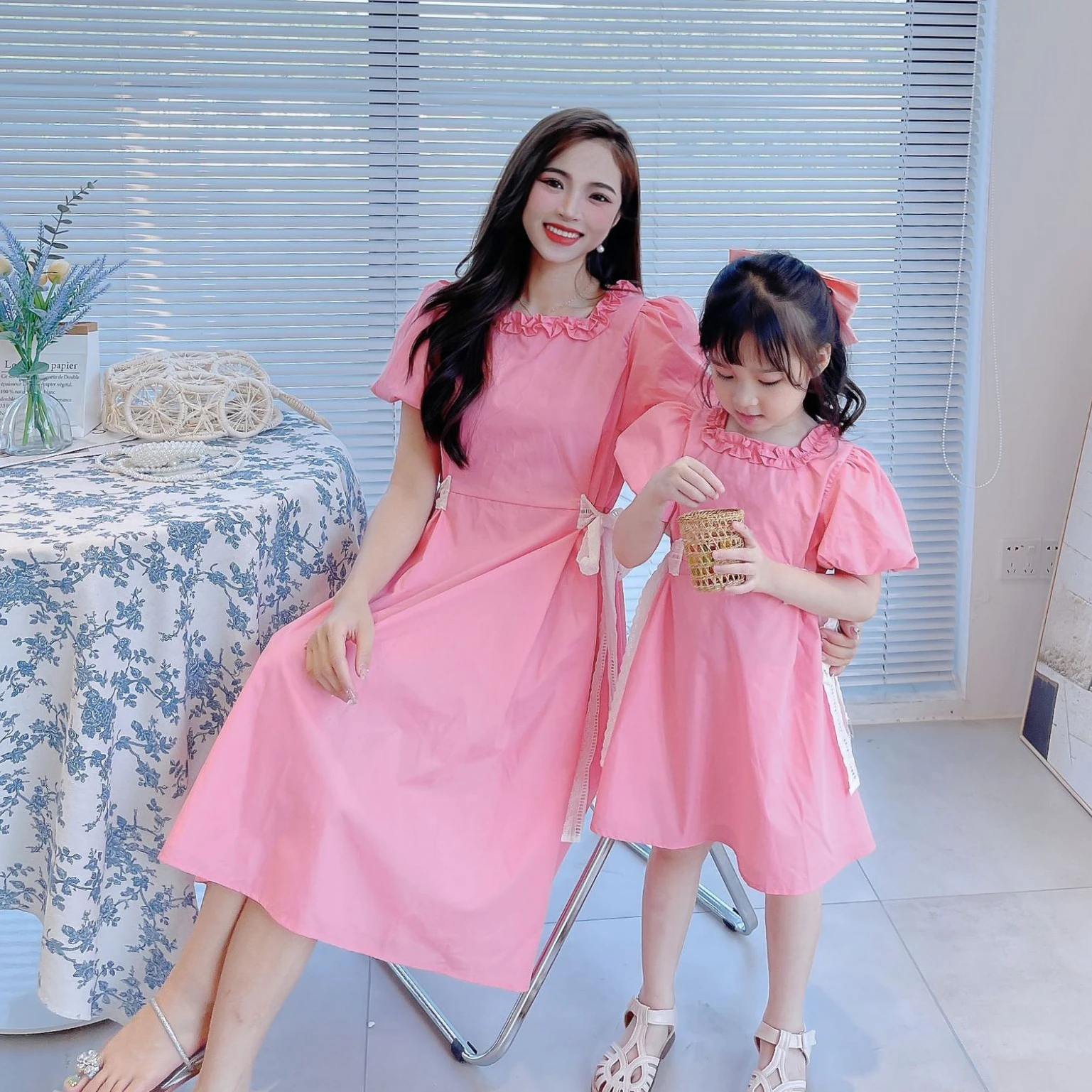 Same Mother and Baby Girl Matching Summer Pink Dress Elegant Mom and Daughter Short Sleeve Dresses Mommy and Me Clothes Princess