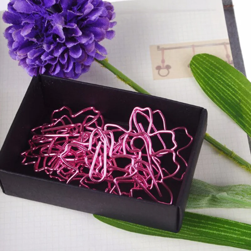 12pcs/Lot TOP QUALITY Plated Pink Paper Clips Paper Needle Bookmark Metal Memo Clip Stationery Cherry Blossoms Box Clips