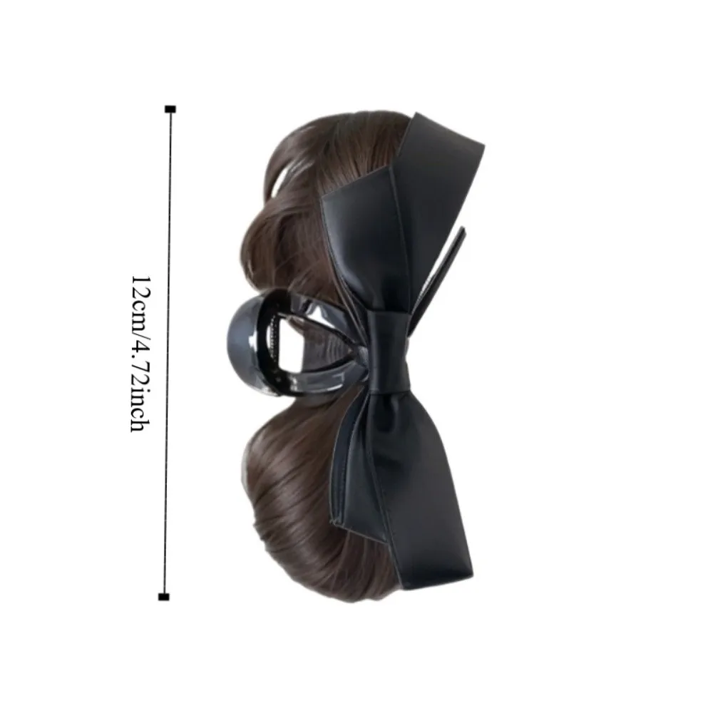 جديد كعكة الشعر الاصطناعية مخلب كليب الأسود مع Bowknot كعكة رئيس شعر مستعار رقيق هيربيسي المرأة