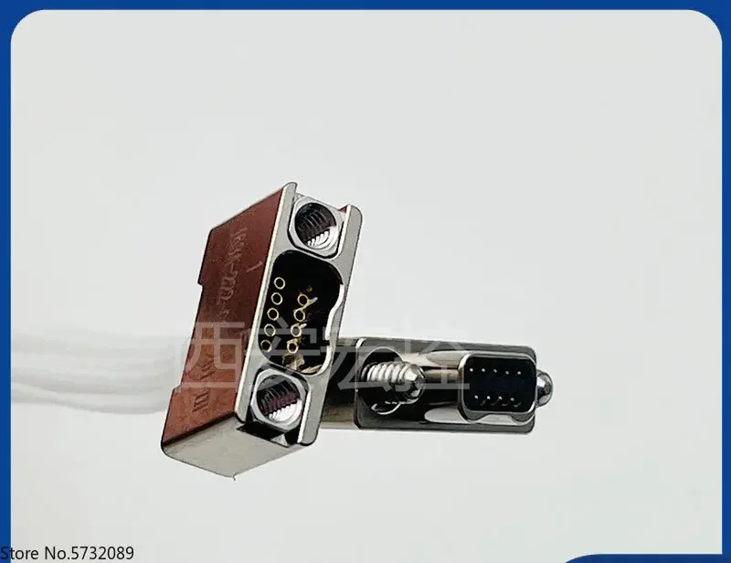 J63A-212 009 161-JC J63A-222 009 261-TH 9-pin J63A crimp connector