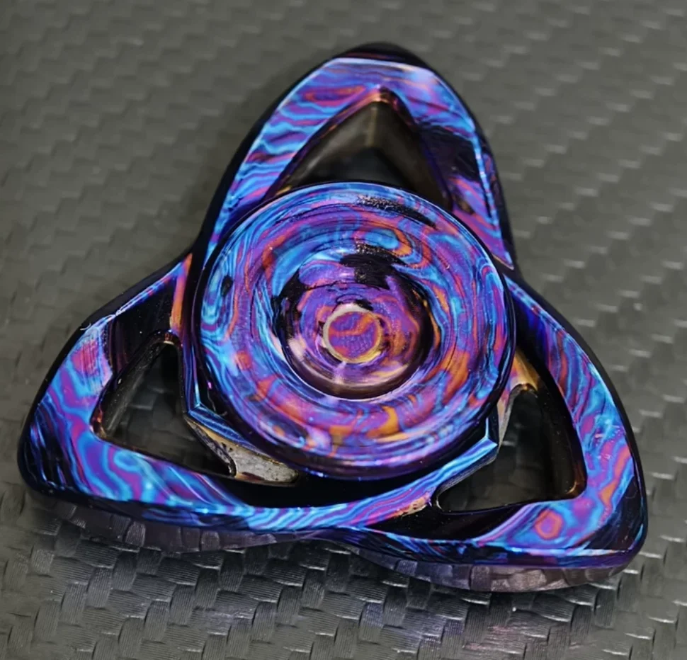 Used EDC Timascus string sin Stress Relief Toy Haptic Spinner Fingertip Gyroscope Decompression Toys For Adult