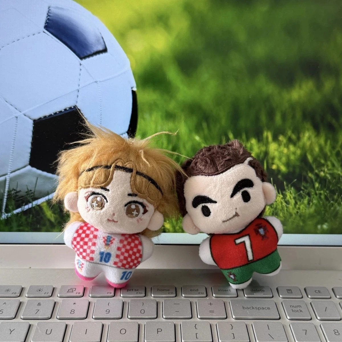 クリスティアーノ・ロナウド　ぬいぐるみ クリスティアーノ・ロナウド フィギュア」の人気商品一覧・価格比較