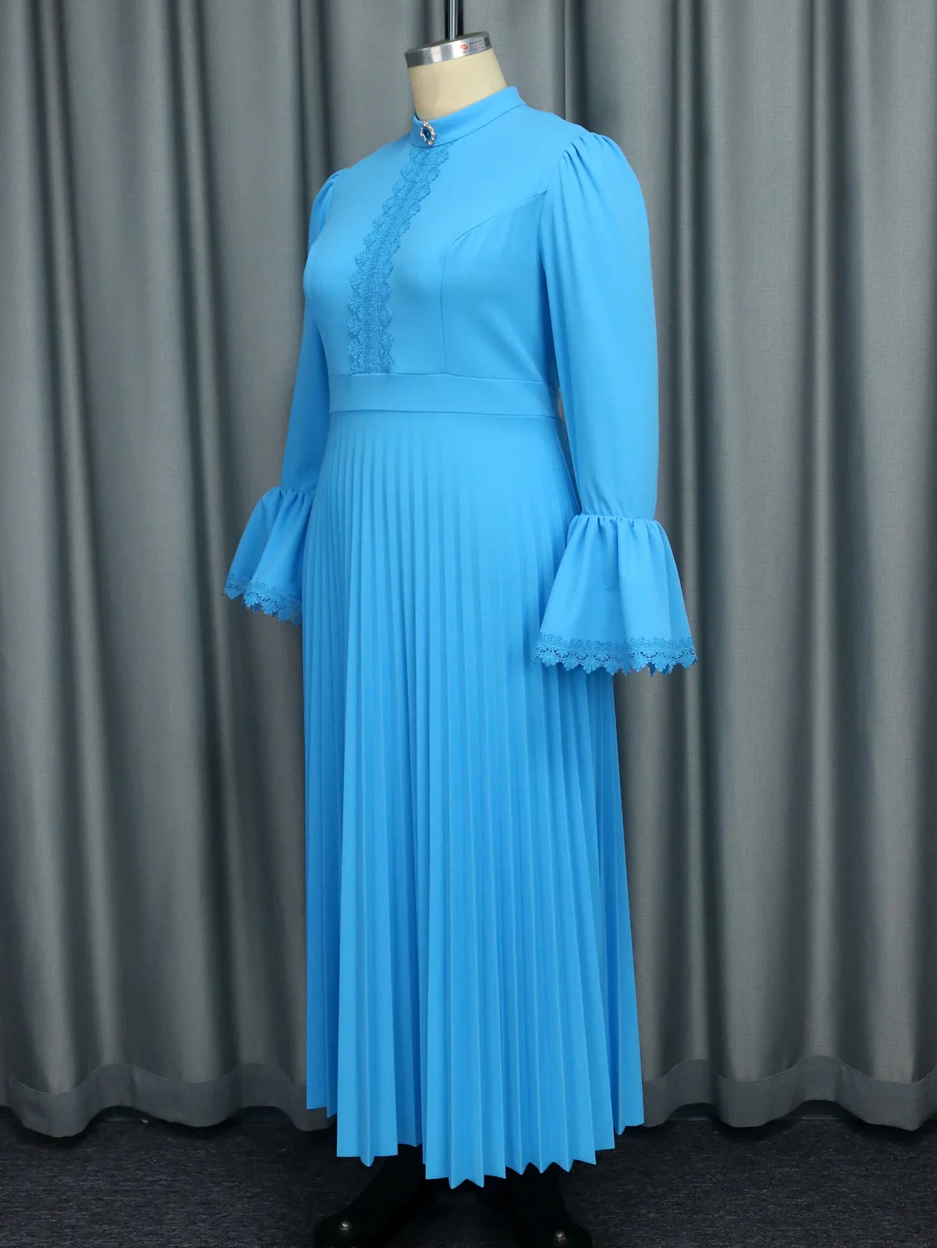 Blaue Maxi kleider für Frauen stehen Kragen lange Flare Ärmel Spitze Empire Plissee Vintage elegante schlanke Abend Bankett Party kleider