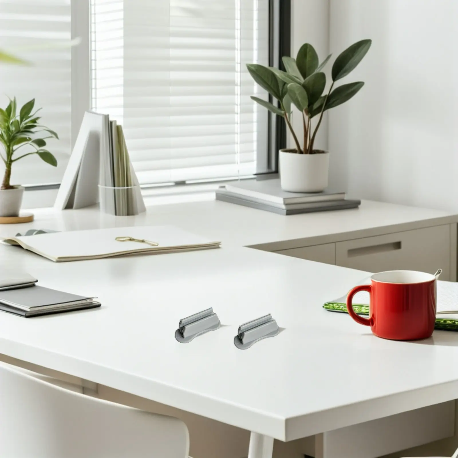 

Набор из 12 силиконовых держателей для ручек и маркеров, органайзер для стола, клипсы-фиксаторы для блокнотов