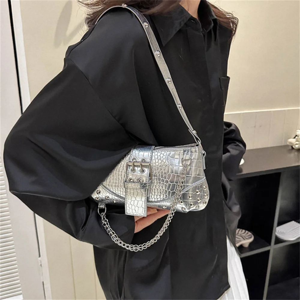 Fashion Women Shoulder Bag Underarm Bag Pleated Saddle Bag Solid Color Messenger Bag Purse Hobos Handbags