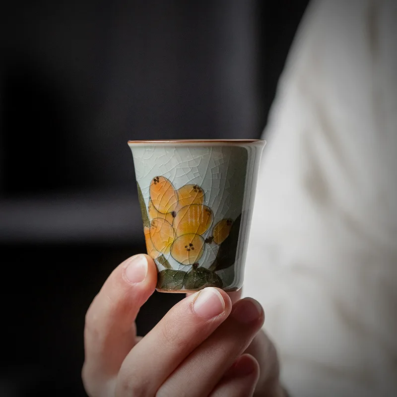 40Ml Hand-Painted Loquat Borneol Glaze Ceramic Sample Tea Cup White Porcelain Tea Maker Fragrance-Smelling Cup Kung Fu Teaware