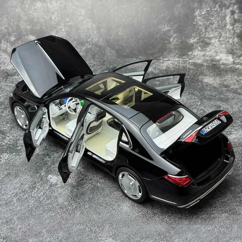 

В наличии: 1:18 S680 W223 2021, модель литого под давлением, имитационная модель автомобиля из сплава, игрушка для мальчиков, коллекционный предмет для взрослых.