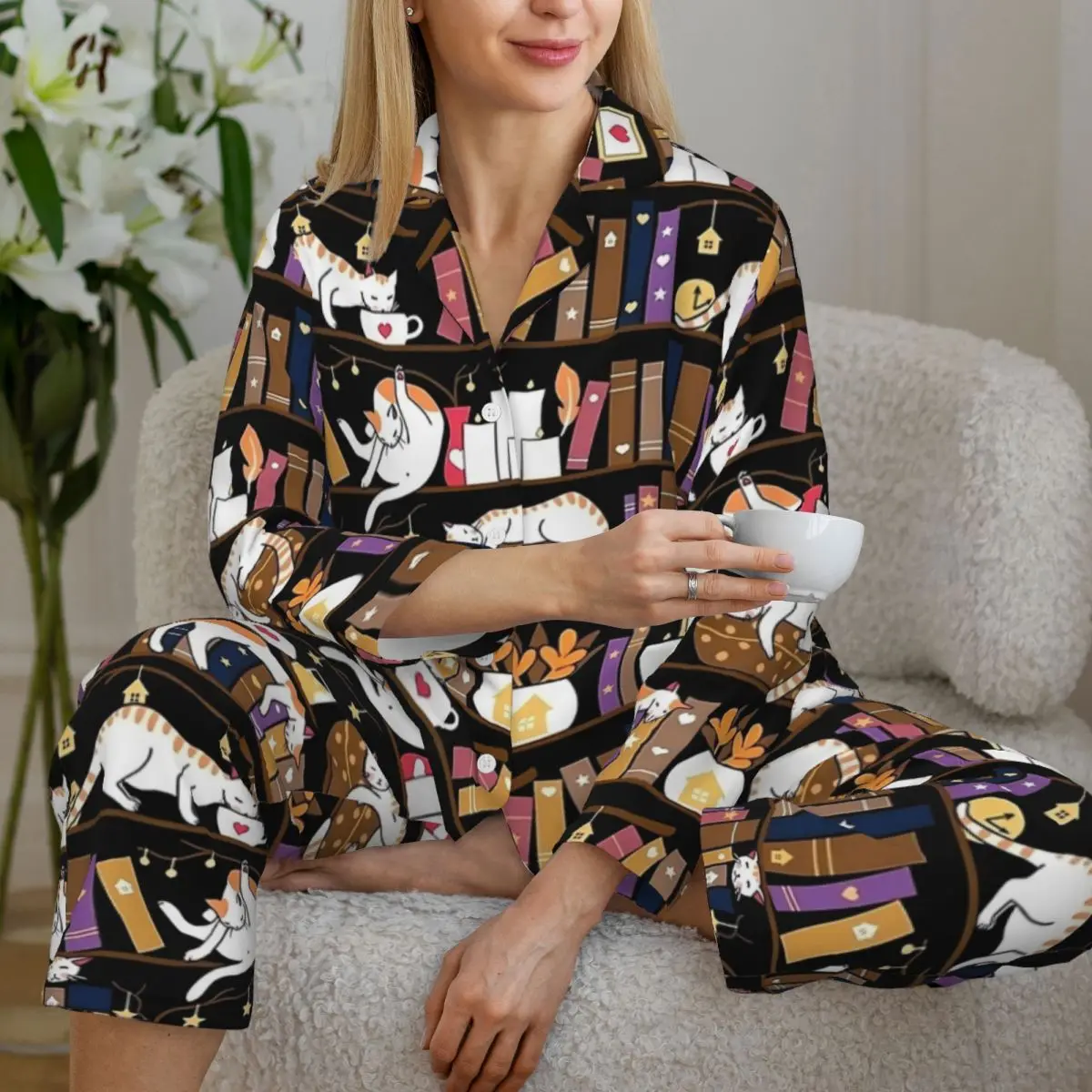 Pajamas Women Cute Library Cat Bedroom Sleepwear Two Piece Casual Pajama Sets Long Sleeve Romantic Oversized Home Suit