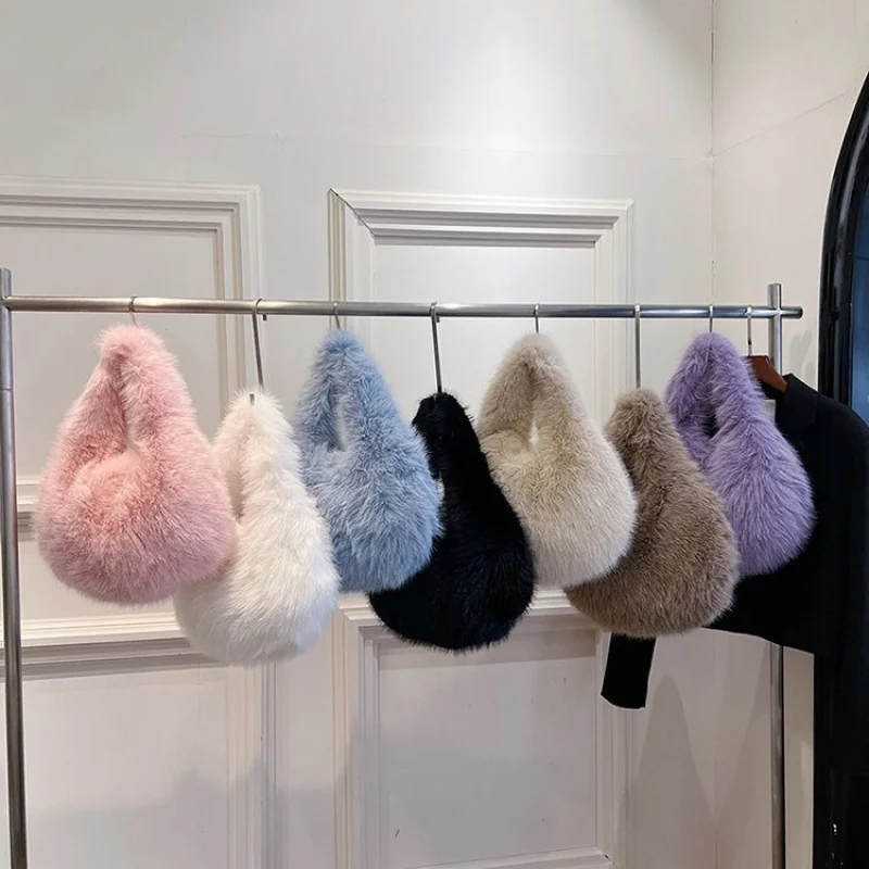 

High-End Fashionable Trendy Crossbody Handbag - Unique Paris Design With Logo, Elegant Minimalist For Best Superstar