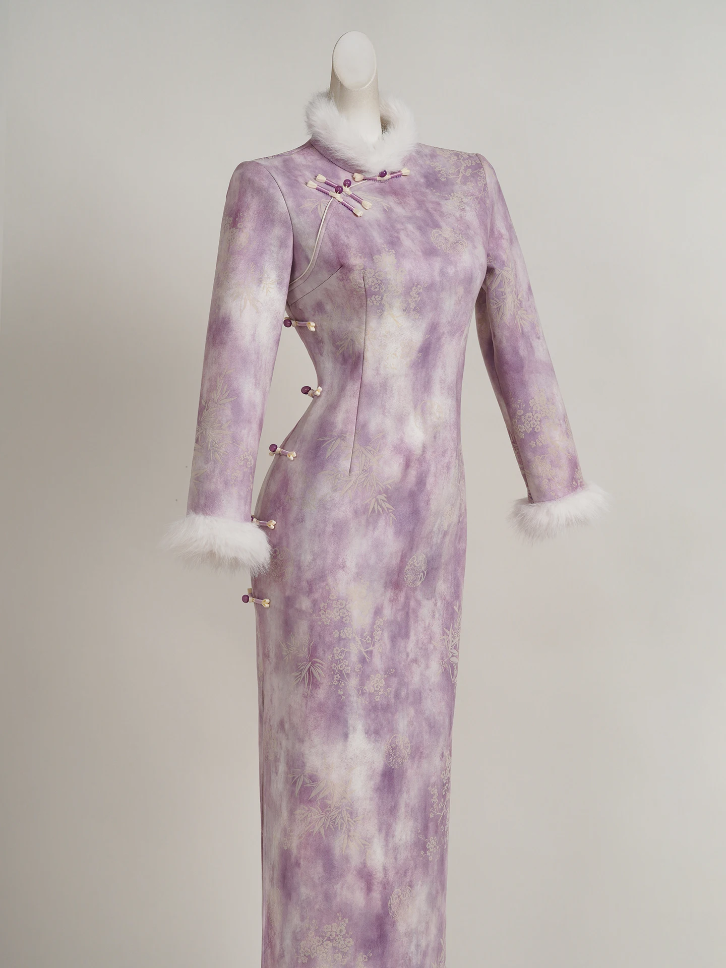 

Фиолетовый бархатный длинный халат с флагом Све, женский новый китайский халат для молодежи, зимняя теплая макси с цветочным узором Dr