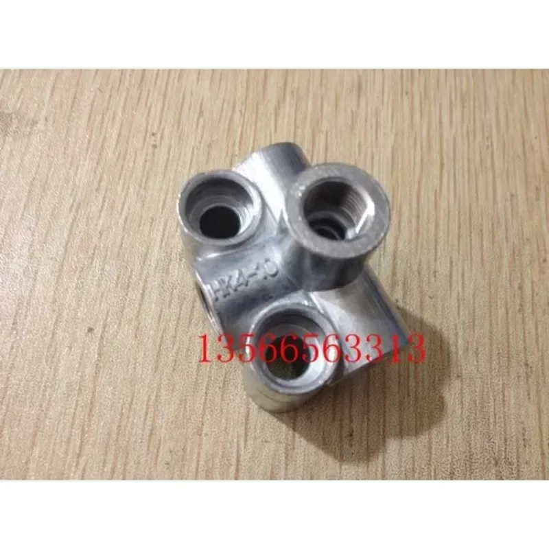 Injection molding machine accessories (applicable to Haitian) Lubricating cross block HK4-10 (original parts)
