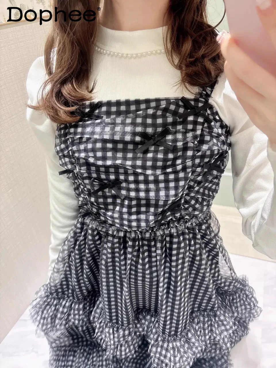 

Japanese Sweet Cute Girl Pearl Decorative Bubble Sleeve Knitted Top 2026 Spring New Versatile Semi-turtleneck Elastic Shirt