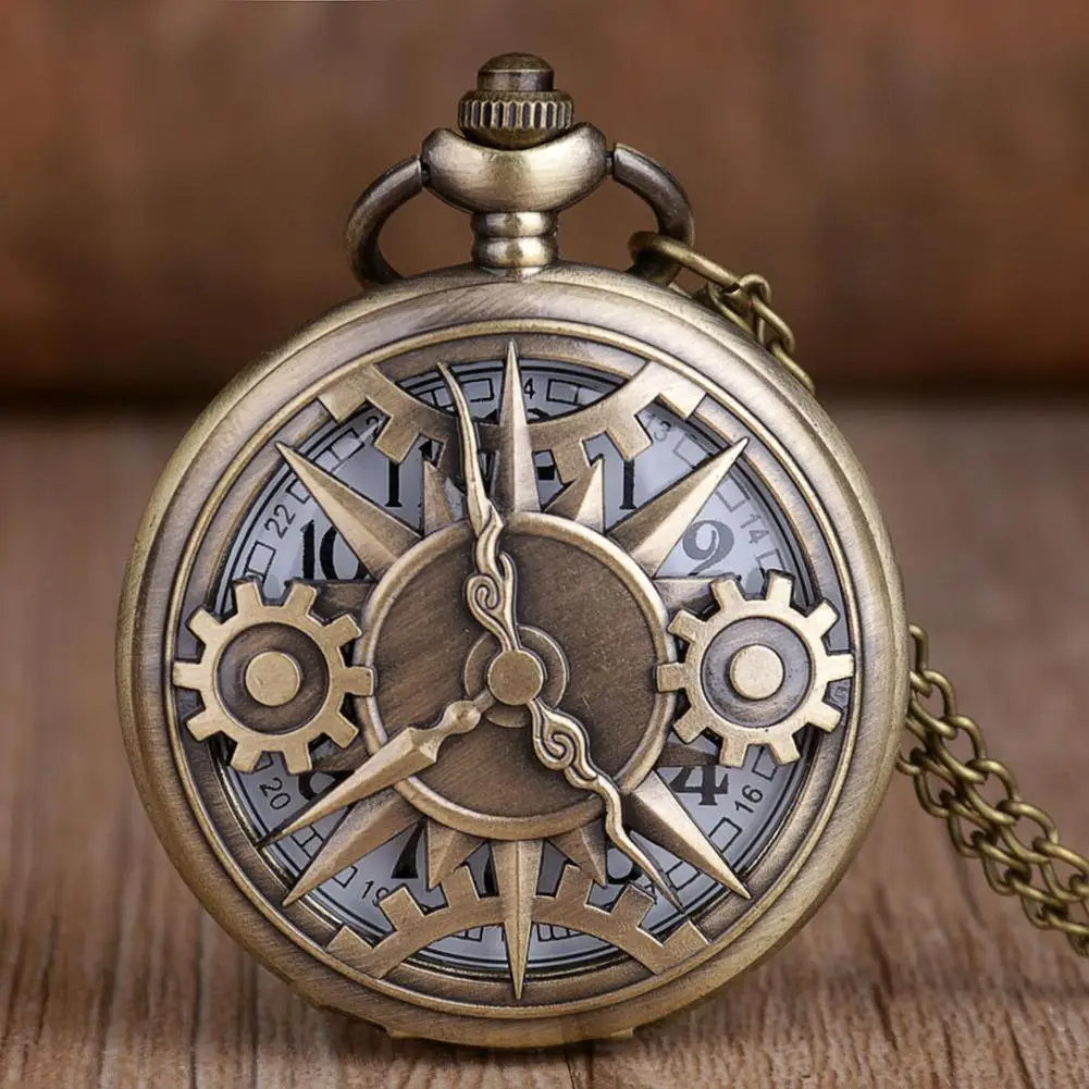 Vintage GEAR Exquisite Classic Bronze Engraved Quartz Pocket Watch Rotro Necklace Chain Pendant Gift for Men Vintage Watches