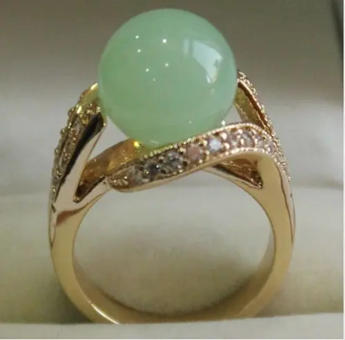 

Pretty 18KGP 12MM Green Jade Women' s Ring AAA Size 6-10