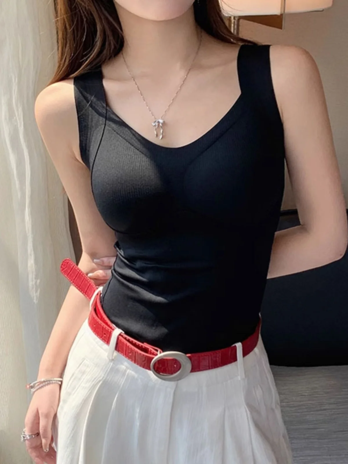 Thiened Fce Gilet pour femme à bretelles, vêtements intérieurs chauds avec coussinet de poitrine, haut une pièce en velours pour les déplacements au bureau d'automne et d'hiver...