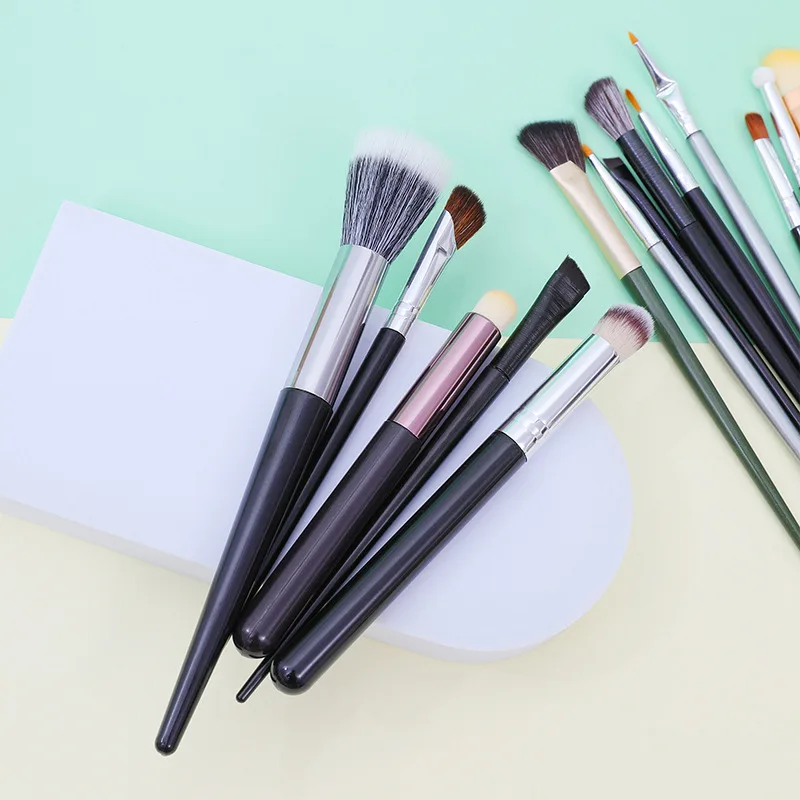 Professional Makeup Brushes Soft Fluffy Eyeshadow Foundation Powder Make Up Brush Eyeshadow Eye Detail Women Beauty Tool 브러쉬 세트