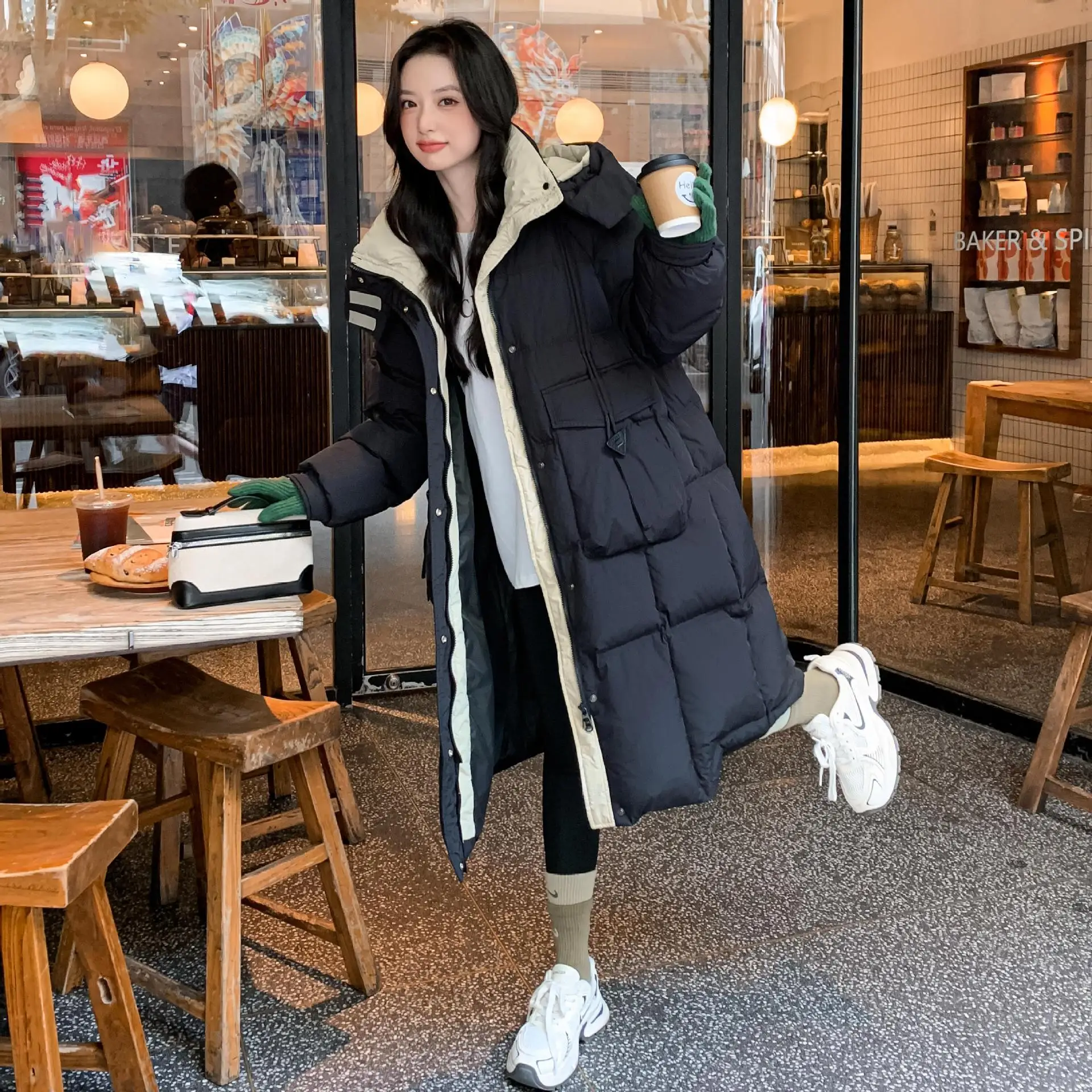 เสื้อโค้ทฤดูหนาวไซส์ใหญ่สำหรับผู้หญิงปี 2025 สไตล์เกาหลี เสื้อแจ็คเก็ตผ้าฝ้ายบุขนเป็ดสำหรับคนท้อง หนา อุ่น ทรงโอเวอร์ไซส์ สำหรับหญิงตั้งครรภ์