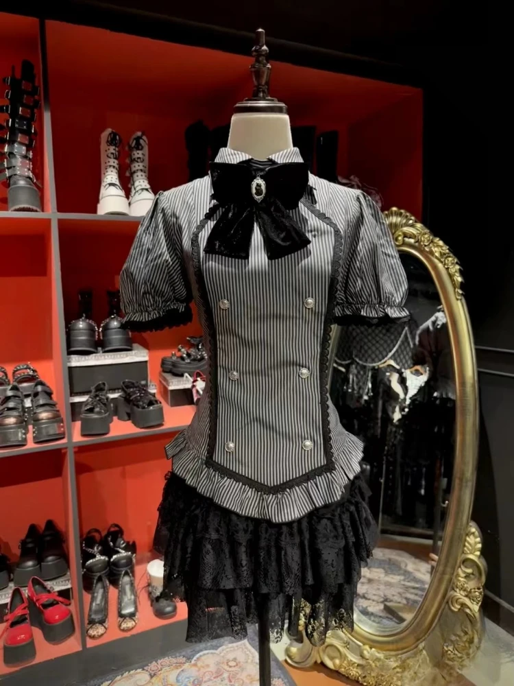 

Лето 2025 г., готический темный комплект из 2 предметов, женская блузка в полоску с бантом + мини-юбка Y2K, винтажная модная юбка в стиле панк-шик в стиле Лолиты